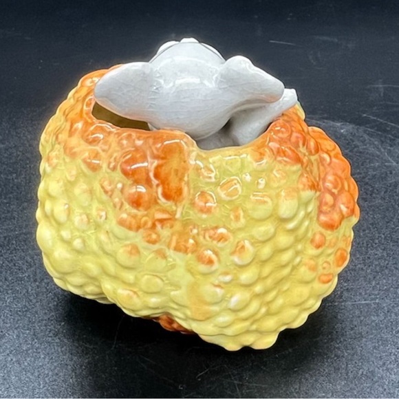 Vintage Tiny Mouse Pumpkin Gourd Figurine Kitchen Decor Fall Autumn Thanksgiving - Picture 4 of 10